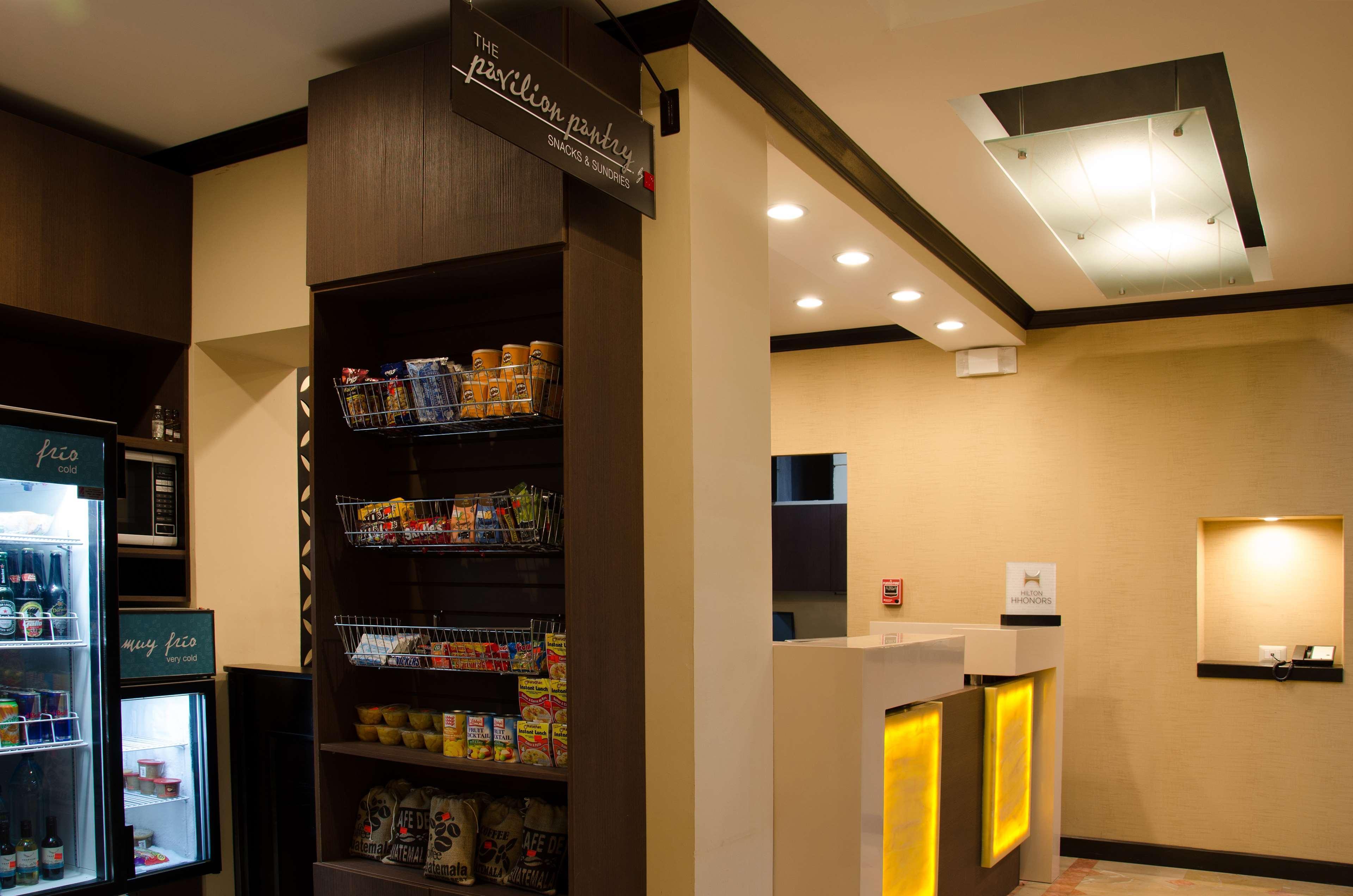 Hilton Garden Inn Città del Guatemala Esterno foto