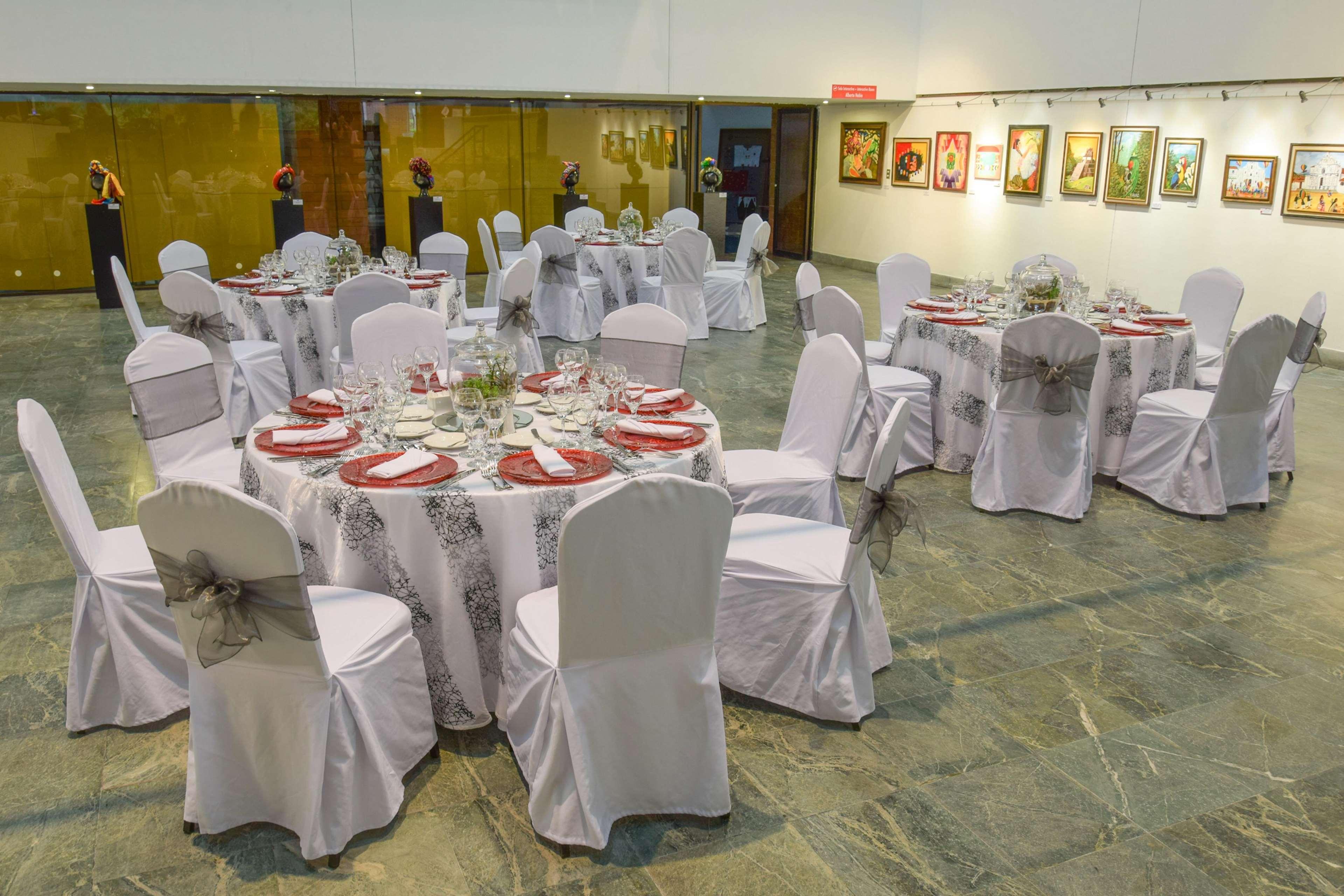 Hilton Garden Inn Città del Guatemala Esterno foto