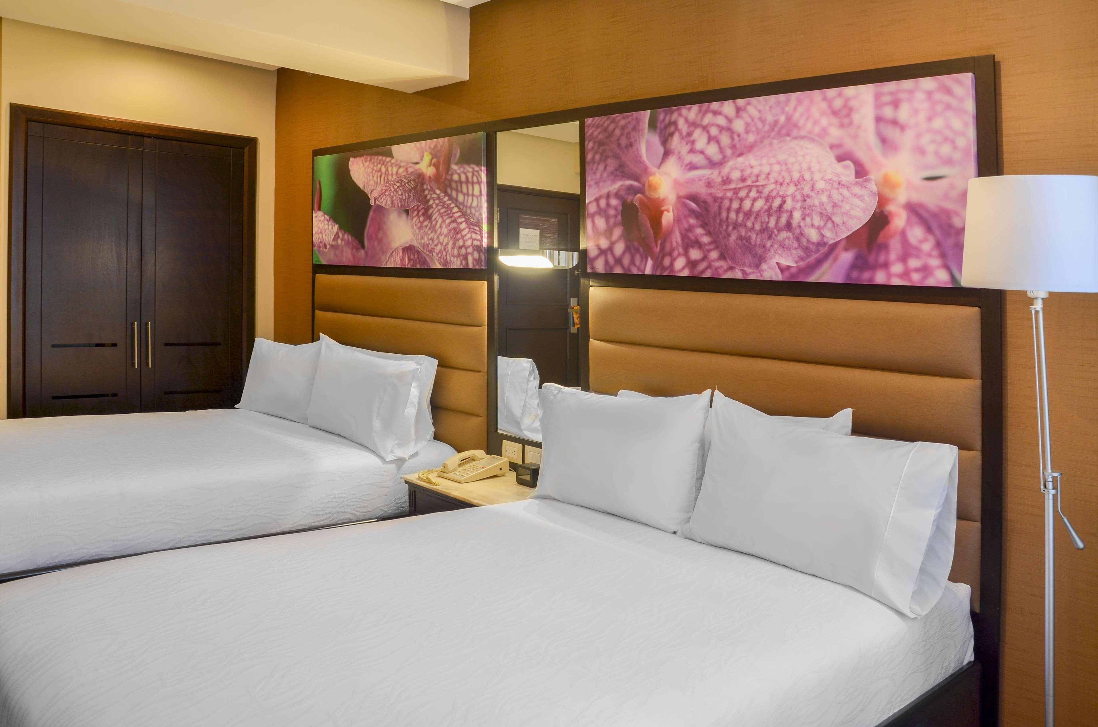 Hilton Garden Inn Città del Guatemala Esterno foto