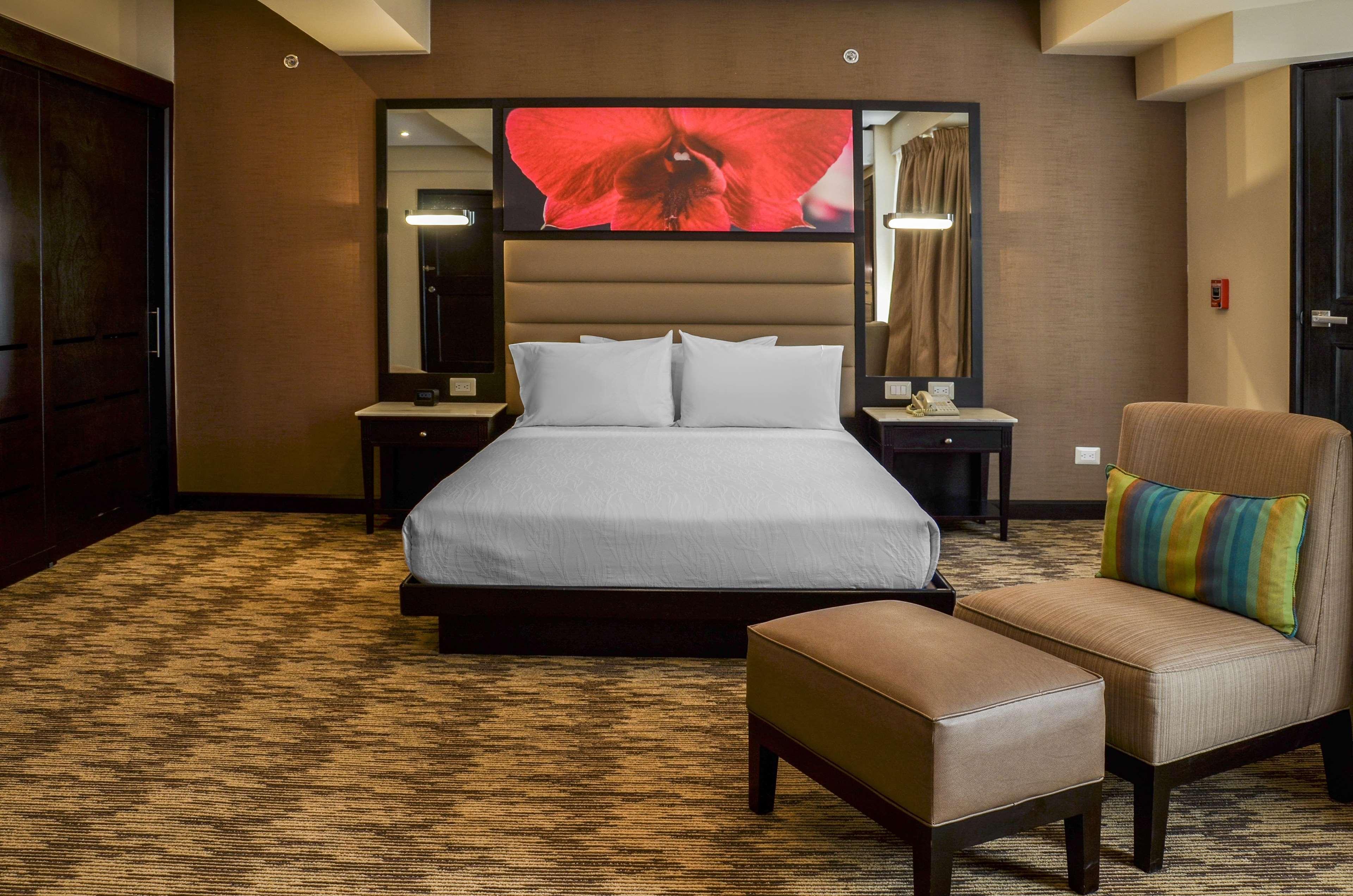 Hilton Garden Inn Città del Guatemala Esterno foto