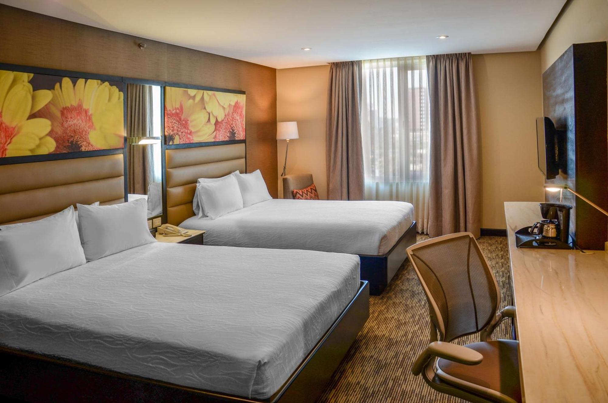 Hilton Garden Inn Città del Guatemala Esterno foto